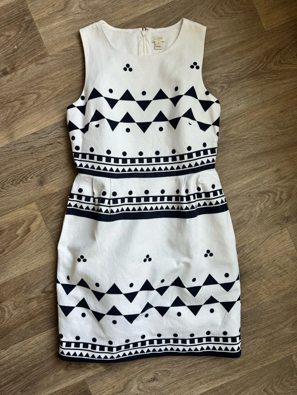 J.Crew Sleeveless Sheath Dress Size 6‎ Black White Geometric Print Career Chic